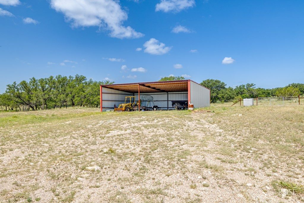 Image 38 of property listing at 6873 Green Oaks Drive, Christoval, TX 76935