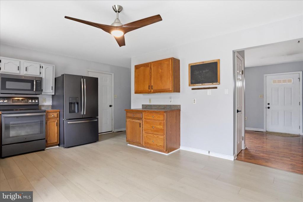 Image 15 of property listing at 13733 BARNHART RD, Clear Spring, MD 21722