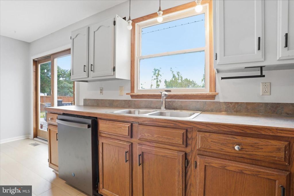 Image 17 of property listing at 13733 BARNHART RD, Clear Spring, MD 21722