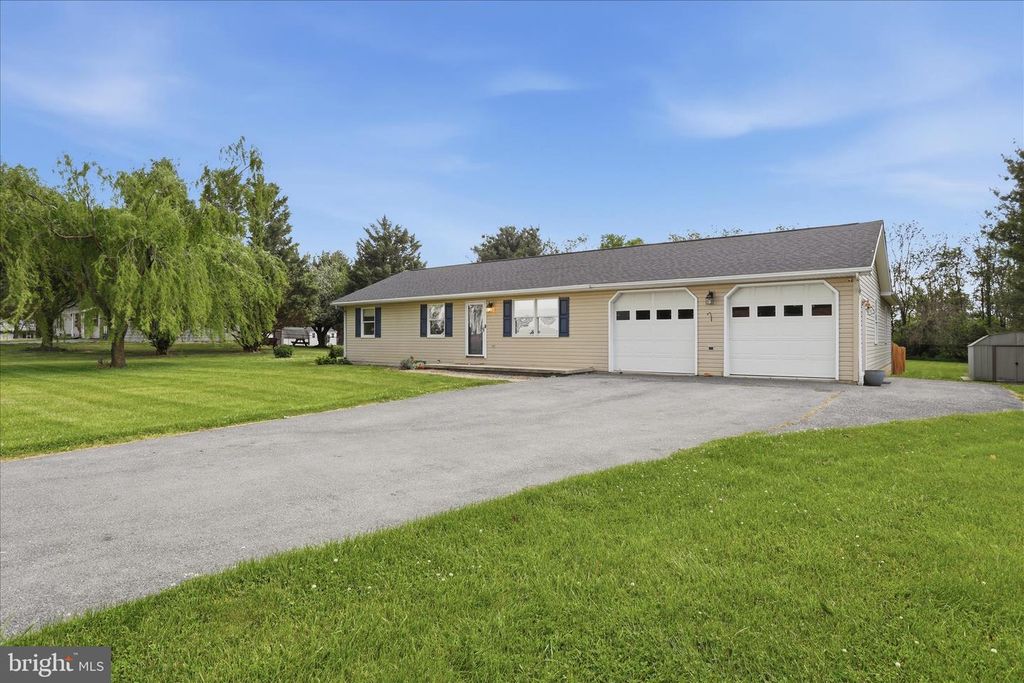 Image 2 of property listing at 13733 BARNHART RD, Clear Spring, MD 21722