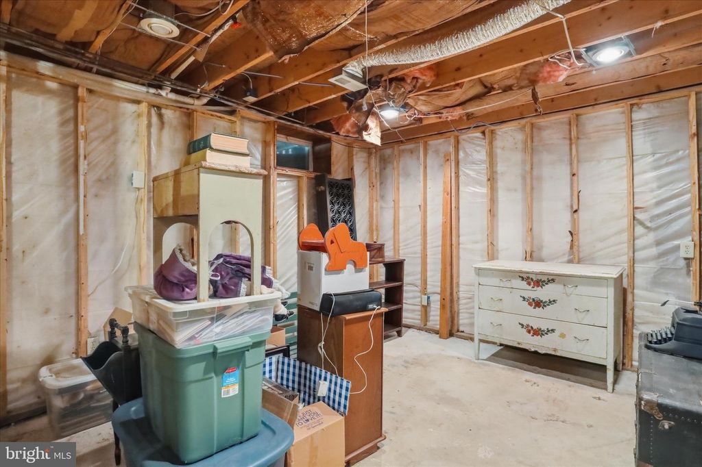 Image 24 of property listing at 13733 BARNHART RD, Clear Spring, MD 21722