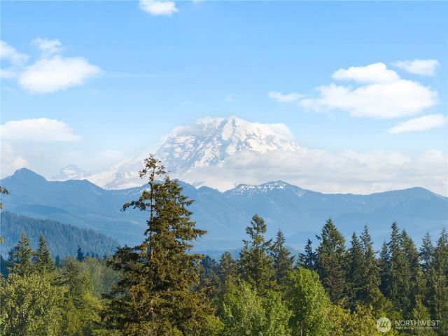22430 SE 392nd Street, Enumclaw, WA 98022