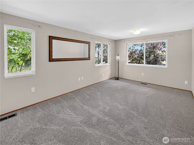22430 SE 392nd Street, Enumclaw, WA 98022