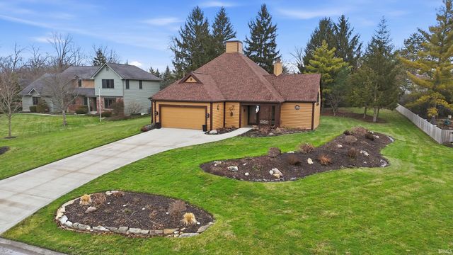 521 Stockade Drive, Fort Wayne, IN 46825