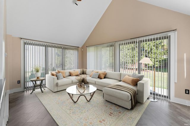 521 Stockade Drive, Fort Wayne, IN 46825