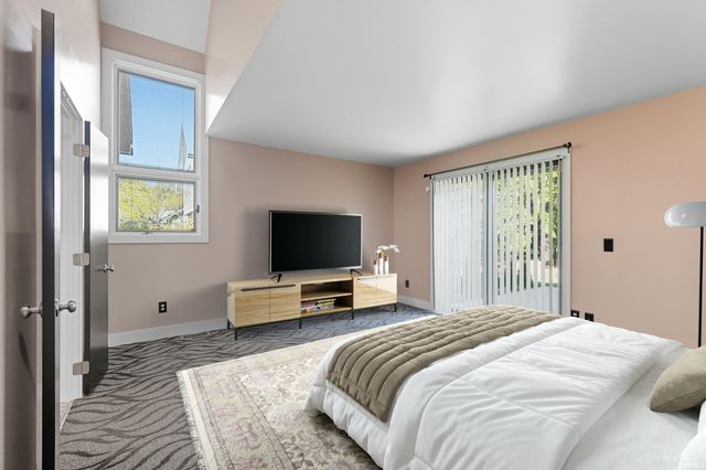 521 Stockade Drive, Fort Wayne, IN 46825