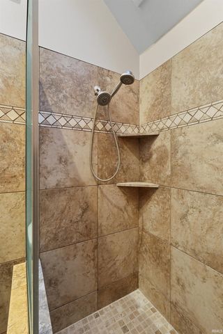 521 Stockade Drive, Fort Wayne, IN 46825