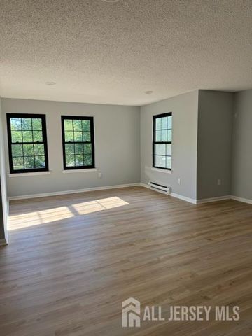 184 Wycoff Way, East Brunswick, NJ 08816