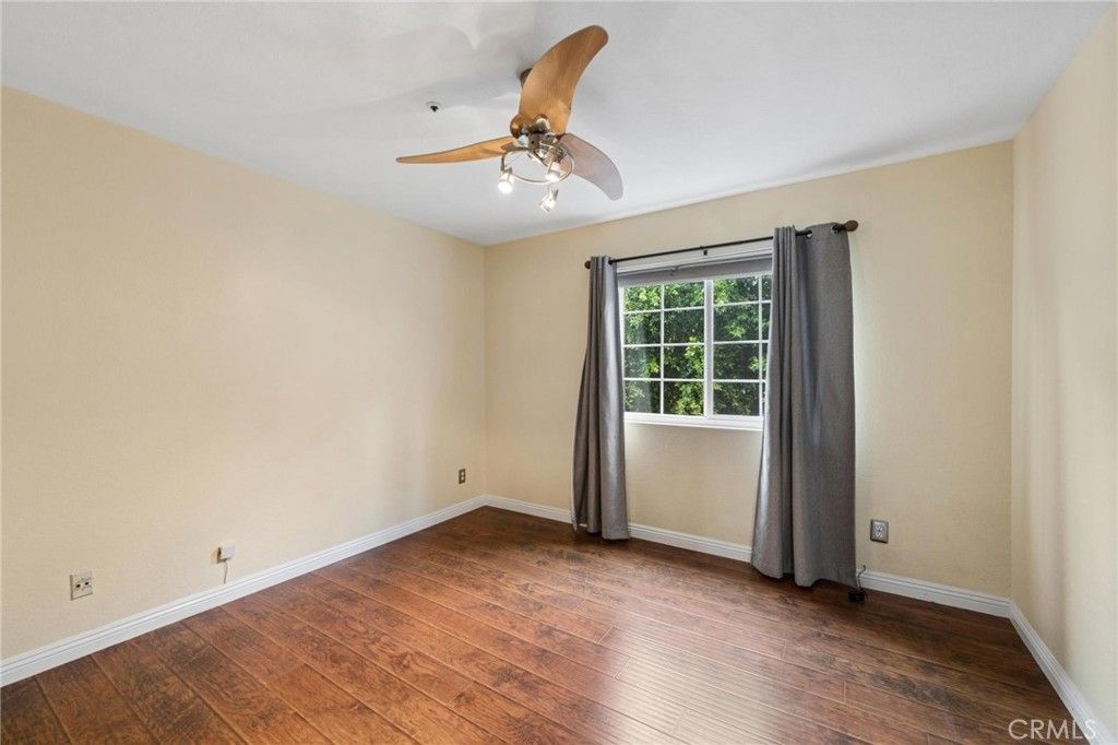 Image 25 of property listing at 9319 Rowell, Chatsworth, CA 91311