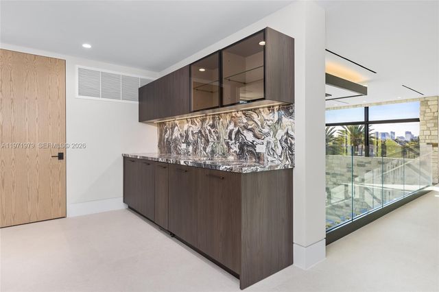 23 Isla Bahia Drive, Fort Lauderdale, FL 33316