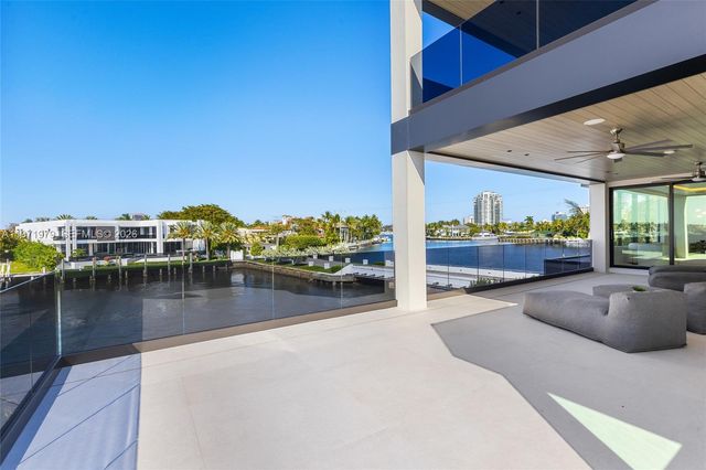 23 Isla Bahia Drive, Fort Lauderdale, FL 33316