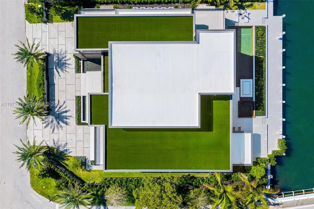 23 Isla Bahia Drive, Fort Lauderdale, FL 33316