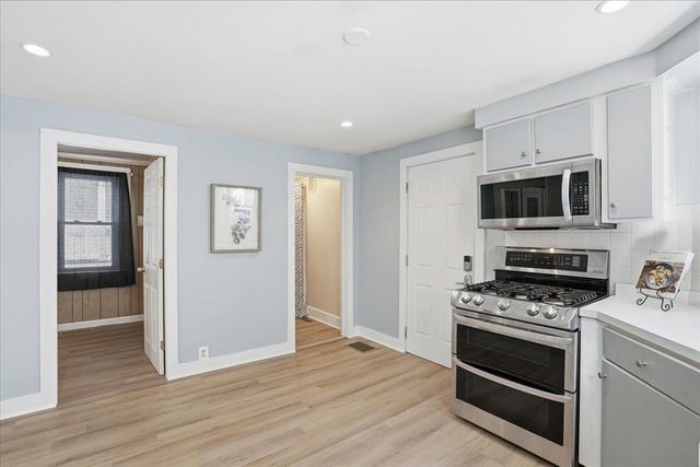 35 First Street, Dover, NH 03820