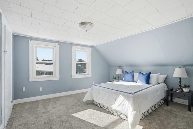 35 First Street, Dover, NH 03820