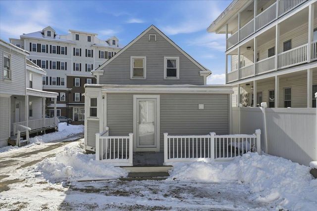 35 First Street, Dover, NH 03820