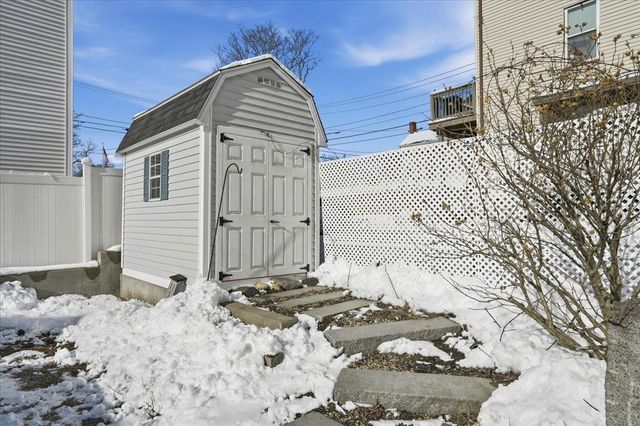 35 First Street, Dover, NH 03820