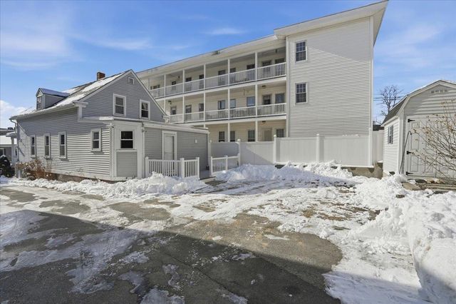 35 First Street, Dover, NH 03820