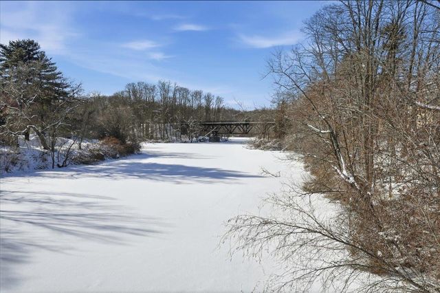 35 First Street, Dover, NH 03820