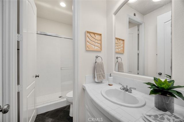8040 Corte Sasafras, Carlsbad, CA 92009