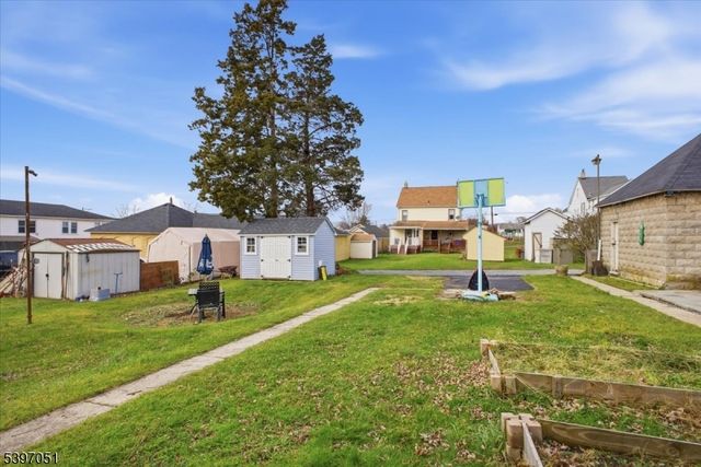 451 Pursel St, Phillipsburg Town, NJ 08865