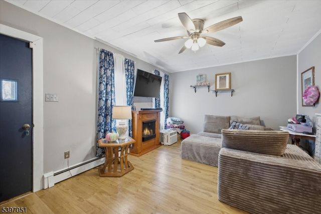 451 Pursel St, Phillipsburg Town, NJ 08865