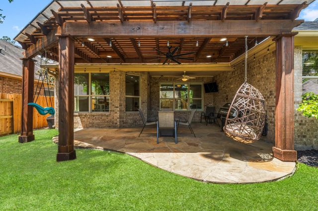 119 Winslow Hill Place, Montgomery, TX 77316