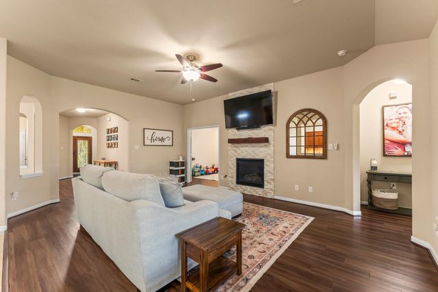 119 Winslow Hill Place, Montgomery, TX 77316