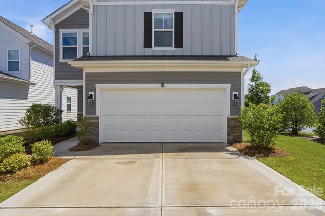 16043 River Tree Lane, Charlotte, NC 28278