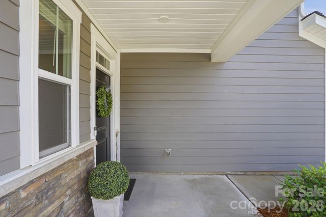 16043 River Tree Lane, Charlotte, NC 28278