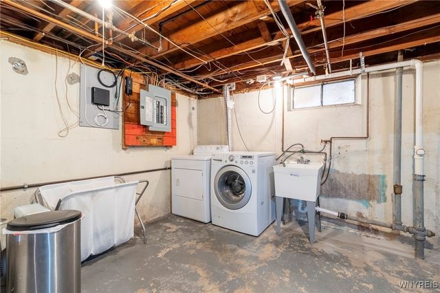 680 Colvin Boulevard, Tonawanda, NY 14217