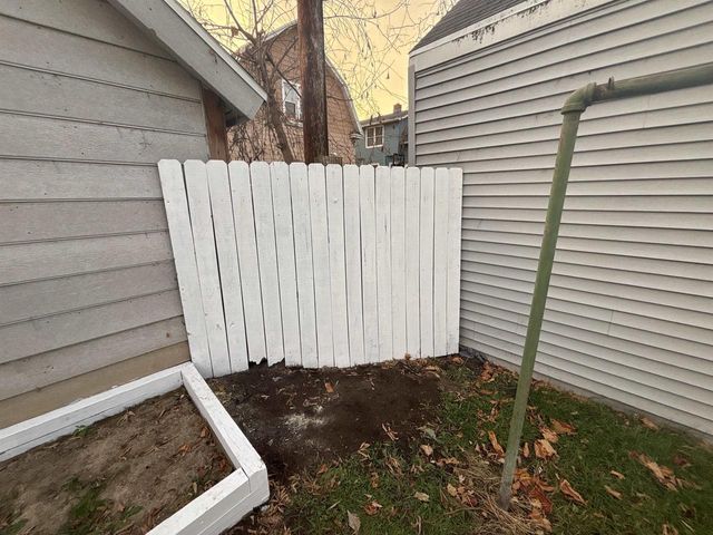 809 CORA STREET, Green Bay, WI 54303