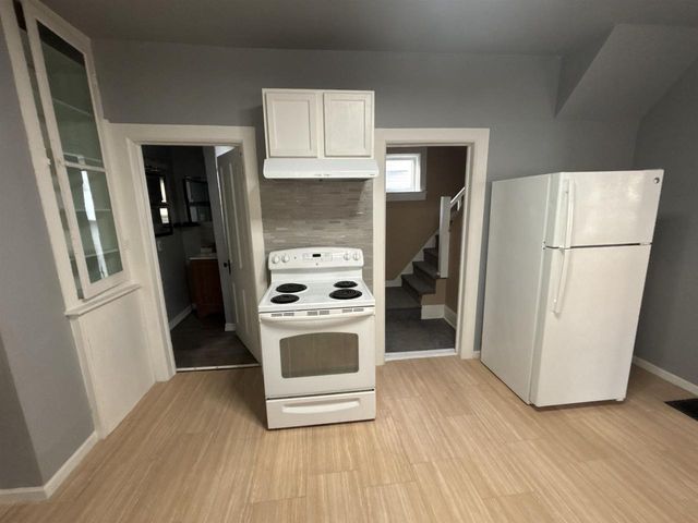 809 CORA STREET, Green Bay, WI 54303