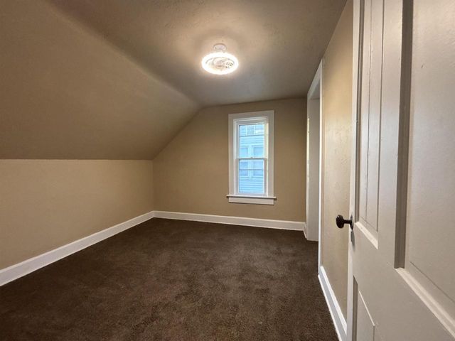 809 CORA STREET, Green Bay, WI 54303