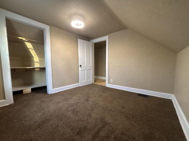 809 CORA STREET, Green Bay, WI 54303