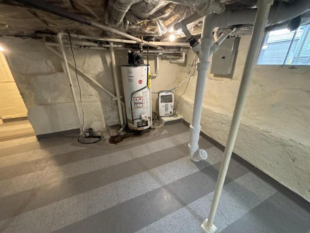 809 CORA STREET, Green Bay, WI 54303