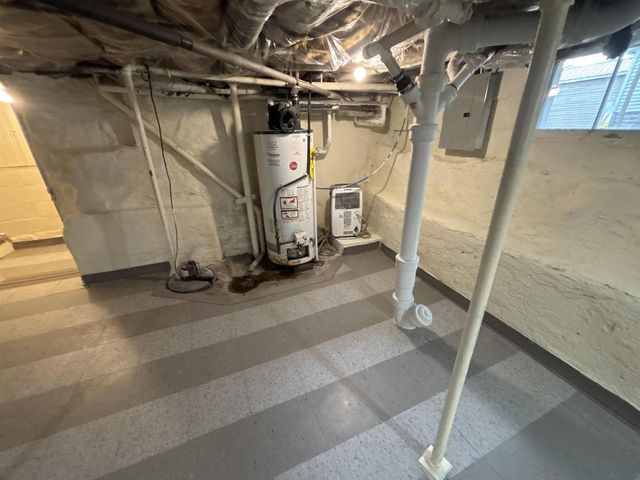 809 CORA STREET, Green Bay, WI 54303