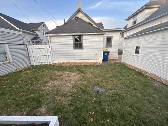 809 CORA STREET, Green Bay, WI 54303