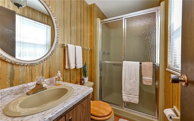 110 Weaver Drive, Shaler, PA 15116