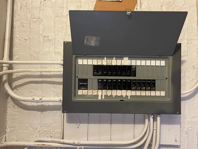 1643 E 86th Street, Chicago, IL 60617