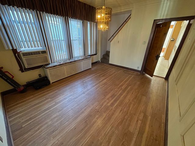 1643 E 86th Street, Chicago, IL 60617