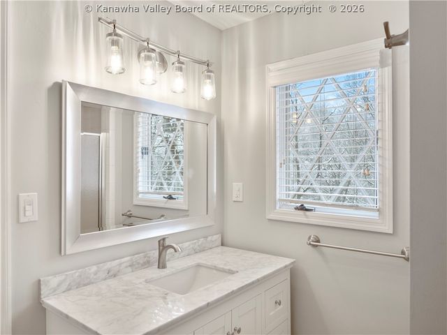 924 Harmony Lane, South Charleston, WV 25303