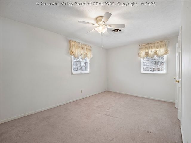 924 Harmony Lane, South Charleston, WV 25303