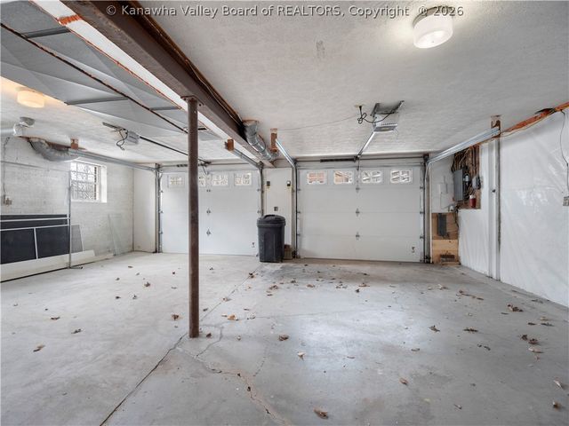 924 Harmony Lane, South Charleston, WV 25303