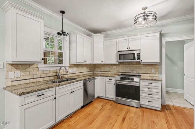 4808 Stoneyoak Lane, Raleigh, NC 27610
