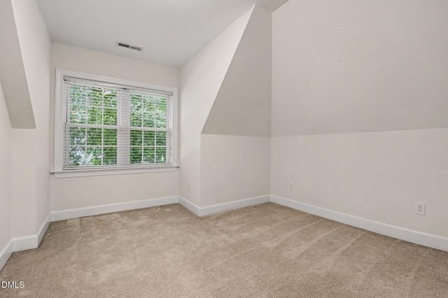 4808 Stoneyoak Lane, Raleigh, NC 27610