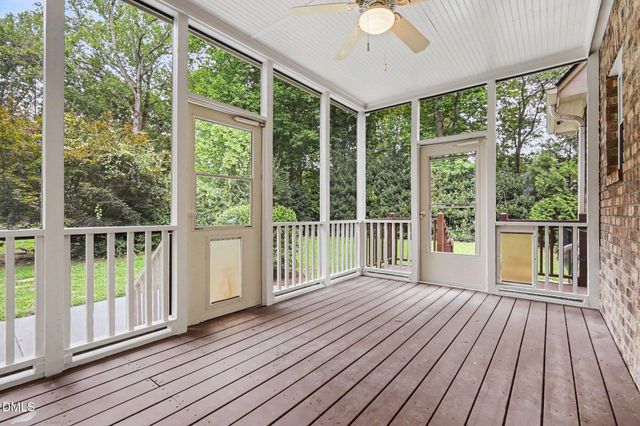 4808 Stoneyoak Lane, Raleigh, NC 27610