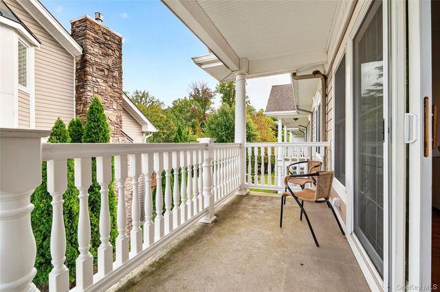 6201 Fred Ill Jr Court, Pearl River, NY 10965