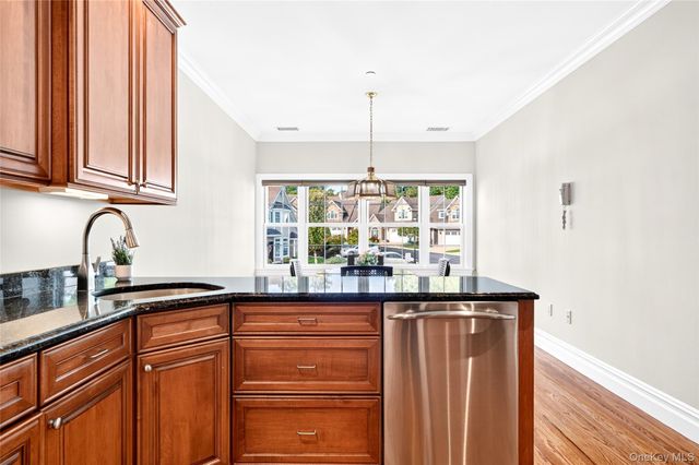 6201 Fred Ill Jr Court, Pearl River, NY 10965