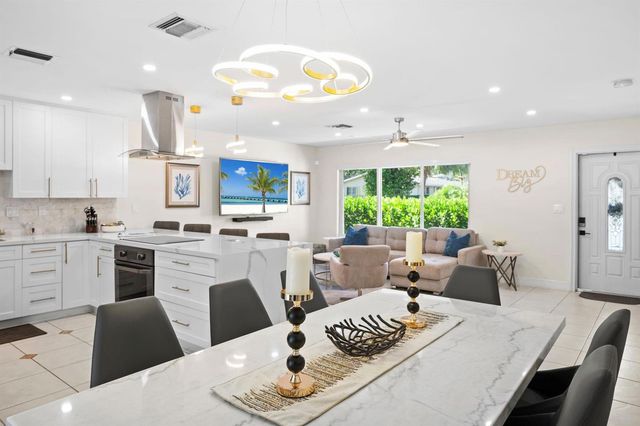 4804-4806 NE 21st Avenue, Fort Lauderdale, FL 33308