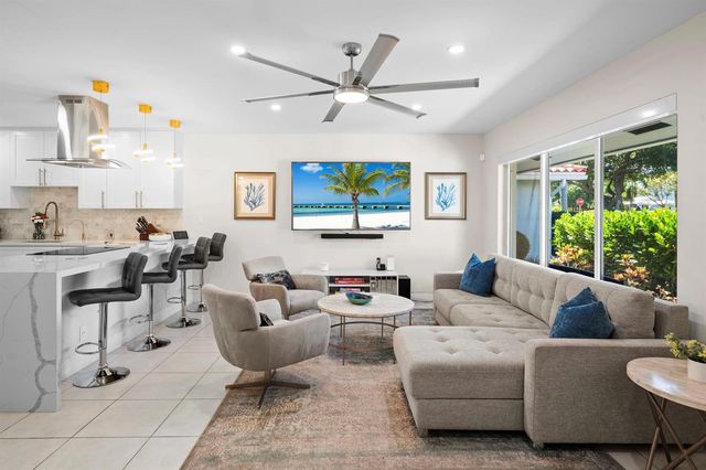 4804-4806 NE 21st Avenue, Fort Lauderdale, FL 33308